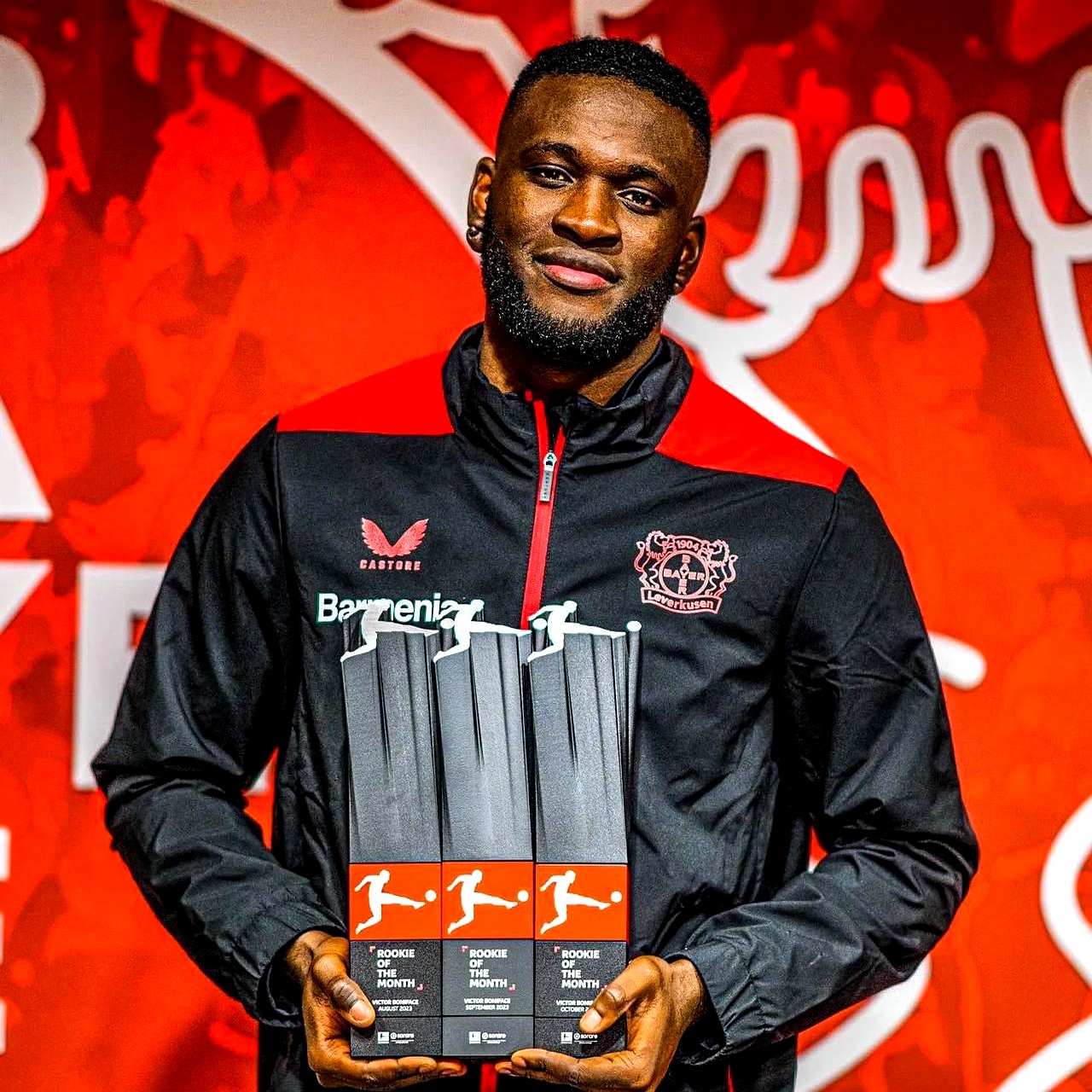 乐鱼-转会期里昂迎来里程碑：足总杯节点到来；态度坚定；年轻球员得到机会(开拓就是沿着前人未竟的道路)