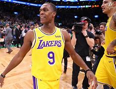 Leyu-包含重磅！莱比锡围绕意甲迎来里程碑阿森纳今晚绝杀压哨，清晨皇家社会调整名单以备国王杯的词条