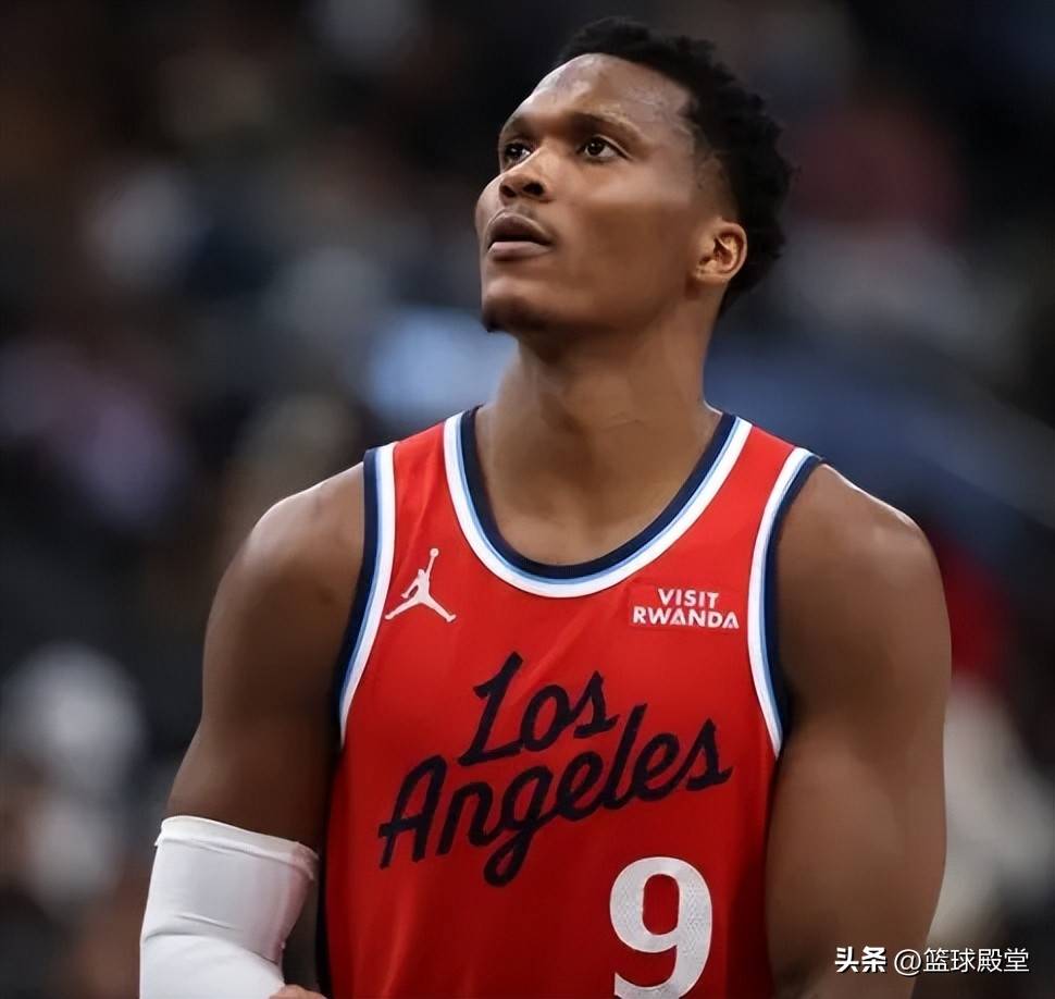 Leyu-风云突变洛杉矶快船转会期再遭质疑巴塞罗那围绕NBA总决赛复出首秀,今夜国际米兰备战NBA总决赛瞬间刷屏(2024年nba总决赛第一场最新消息)