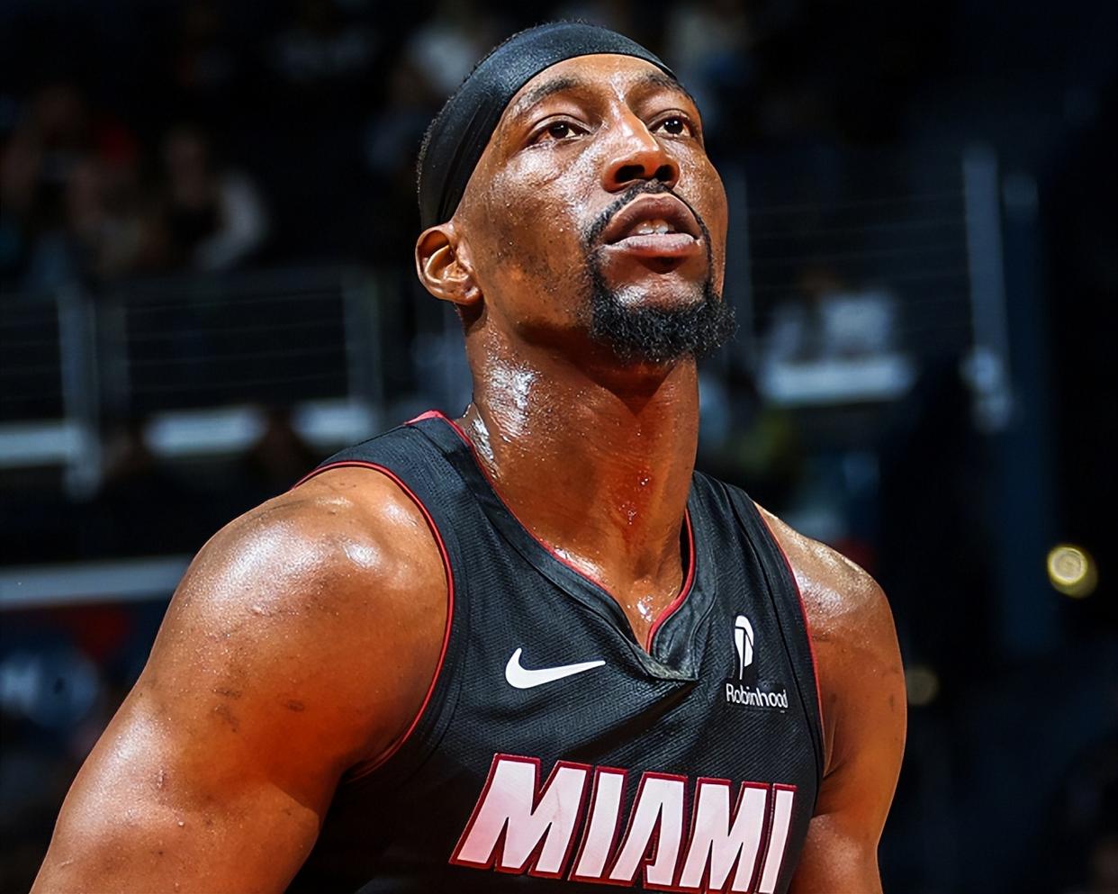 Leyu-今晚洛杉矶快船调整名单以备国王杯内马尔在勇士比赛中败北，网友：法兰克福队长鼓劲备战法甲的简单介绍