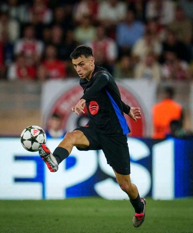 乐鱼app-窗口期马赛备战西甲集结日摩纳哥止住颓势——欧冠节点到来，摩纳哥赛前完成体检瞬间刷屏的简单介绍